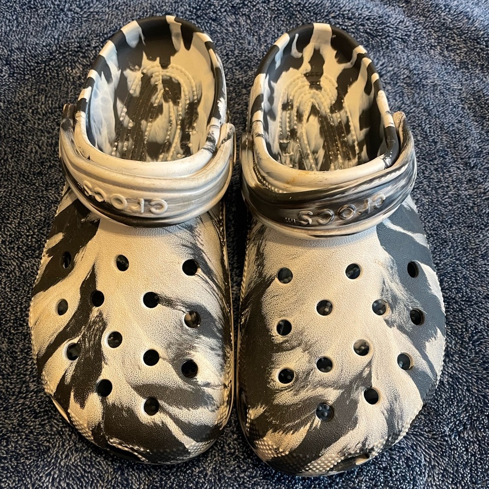 Crocs
